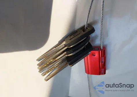 1986 Chevrolet Camaro Berlinetta z USA, uszkodzony, nr VIN 1G1FS87H1GL139148